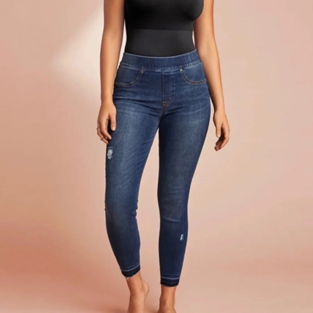 Spanx High Rise Pull On Skinny Jeans Size Small